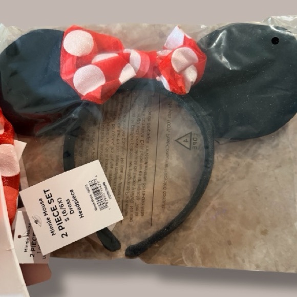 New! Disney Minnie Mouse classic costume for girls Size Small 6/6x - Picture 4 of 4